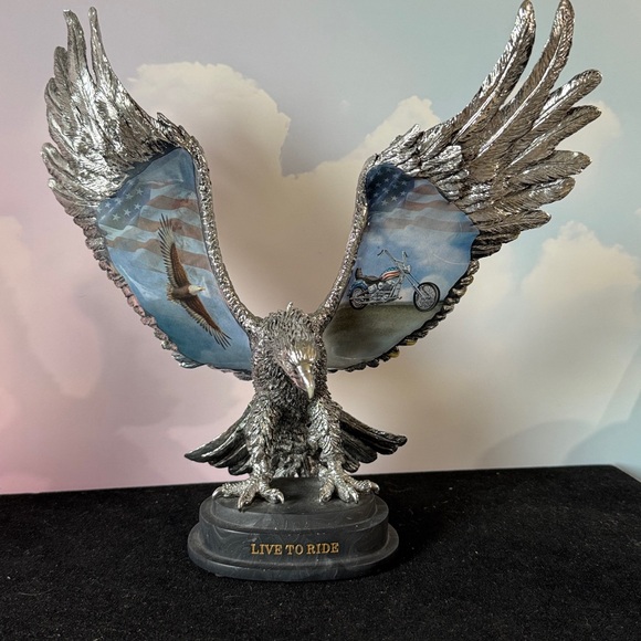 The Bradford Exchange Other - 🔥Bradford Exchange Eagle Figurine #A3992 "Live to Ride" Ride Hard Live
